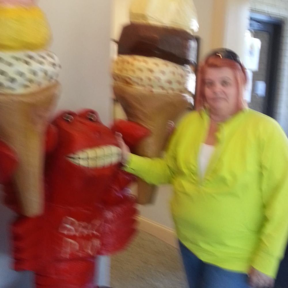 Meet your Posher, Kimberly